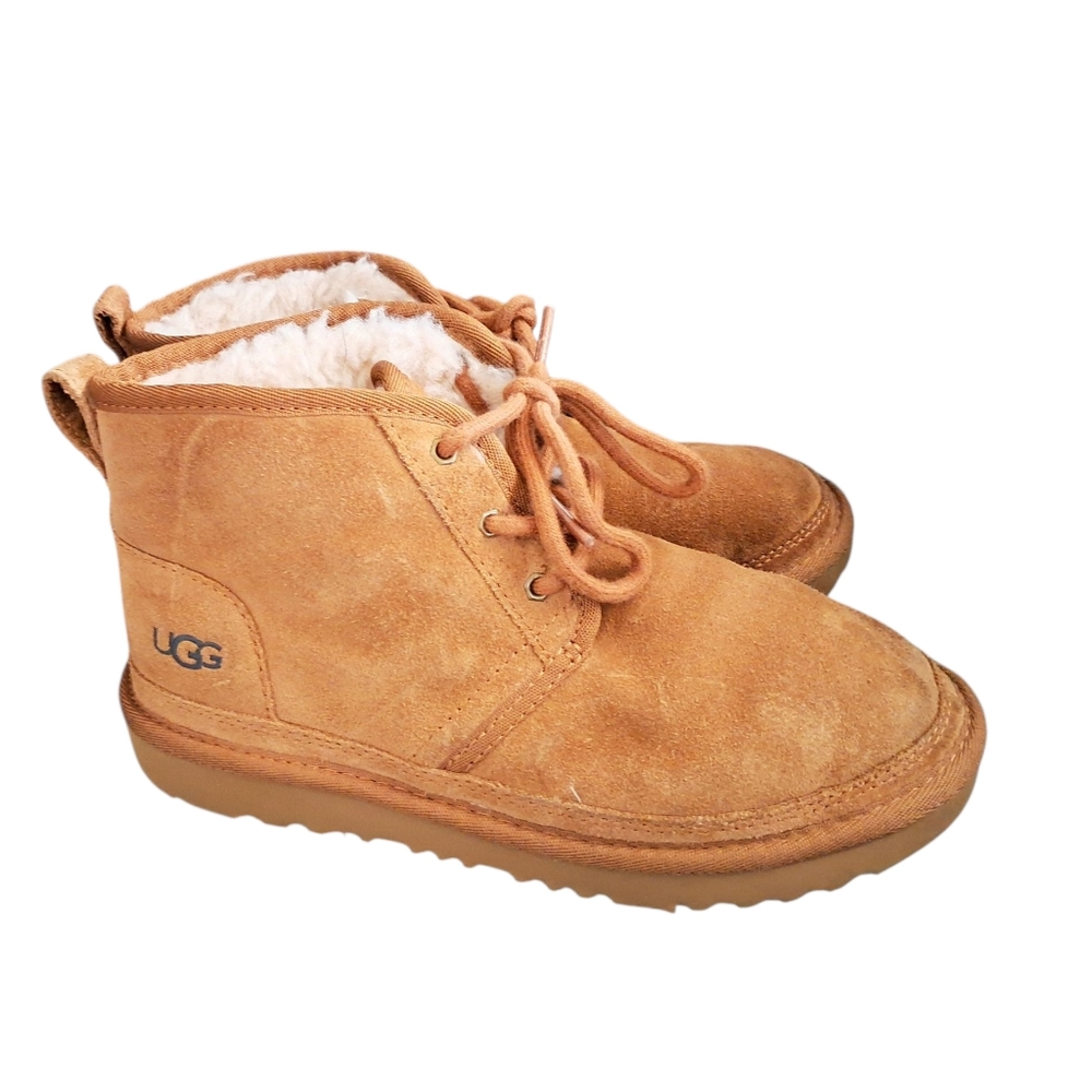 UGG Neumel II Youth Kids Chesnut Color Boots Size 3